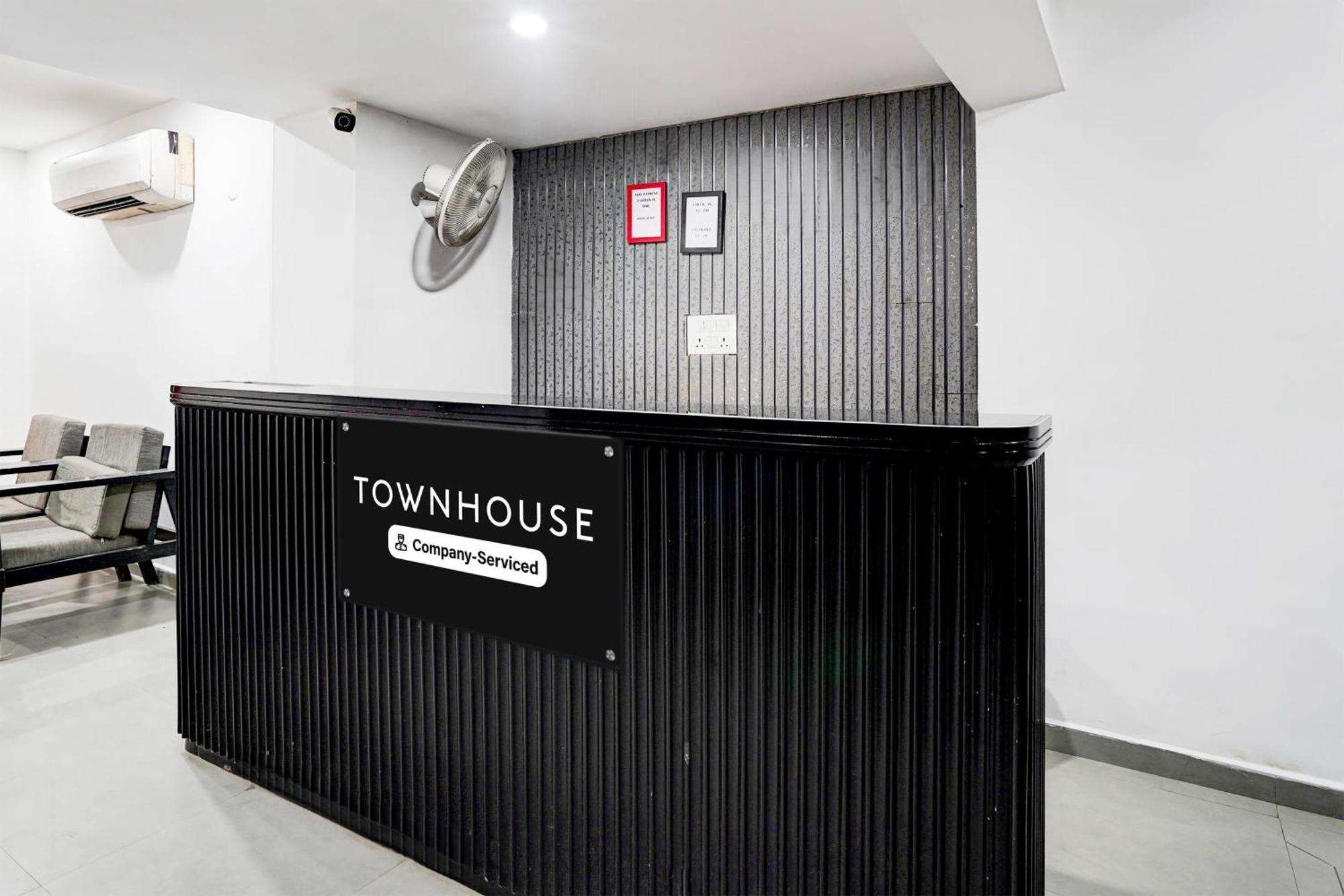 Super Townhouse Nagpur Railway Station Hotel Eksteriør billede